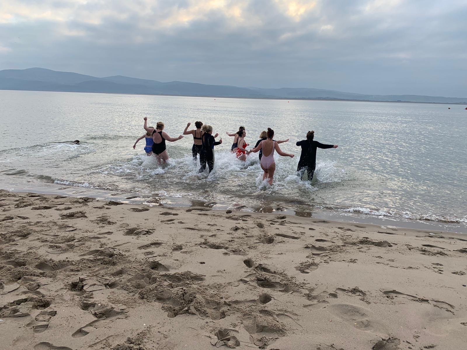 ecf8f934-9ba0-4431-9bd7-ca0030b527cd